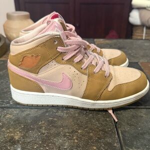Nike Lola Bunny High Tops